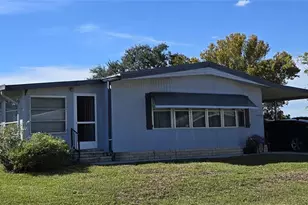 2236 Evergreen Cir, Zellwood, FL 32798 - Photo 2