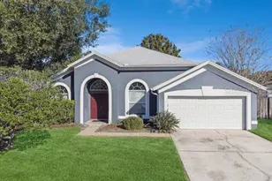 1030 California Creek Dr, Oviedo, FL 32765 - Photo 2