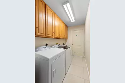 16502 Cayman Drive, Tampa, FL 33624 - Photo 36