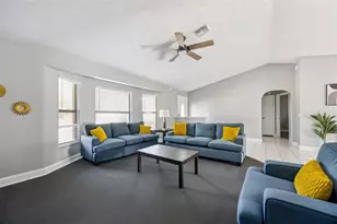 1020 Hanford Dr, Deltona, FL 32738 - Photo 6