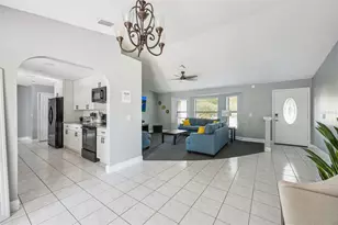 1020 Hanford Dr, Deltona, FL 32738 - Photo 4