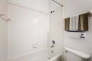 10300 Manderley Way, Orlando, FL 32829 - Photo 20