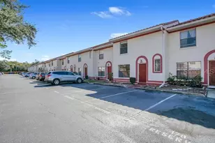 6266 Yorktown Dr, Orlando, FL 32807 - Photo 4