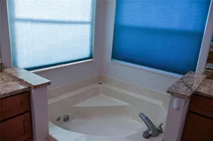 338 Isle of Sky Cir, Orlando, FL 32828 - Photo 16