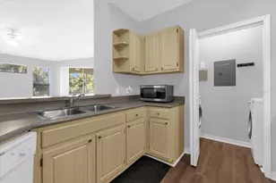 2740 Maitland Crossing Way, Orlando, FL 32810 - Photo 6