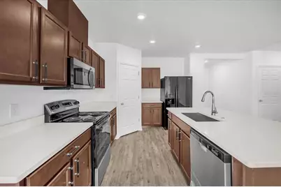 551 Tortugas Street, Haines City, FL 33844 - Photo 8