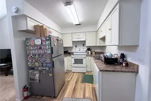 4798 Lake Ridge Rd, Orlando, FL 32808 - Photo 6