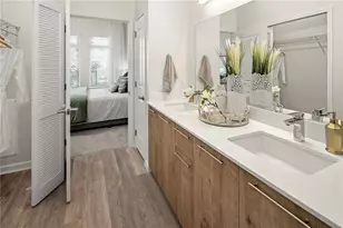 5256 International Dr, Orlando, FL 32819 - Photo 12