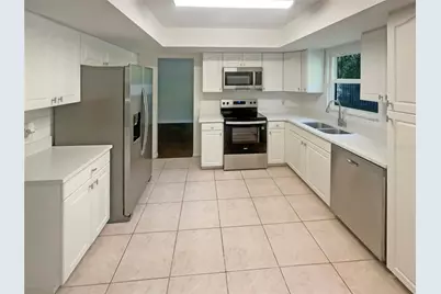 1911 Rambling Lane, Brandon, FL 33510 - Photo 8