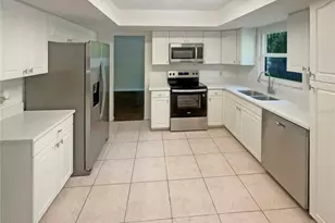 1911 Rambling Ln, Brandon, FL 33510 - Photo 8