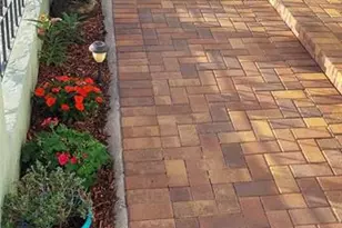 906 Bluewater Dr, Sun City Center, FL 33573 - Photo 38