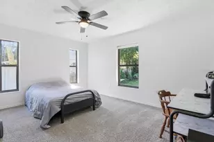 807 N Hollywood Cir, Crystal River, FL 34429 - Photo 20