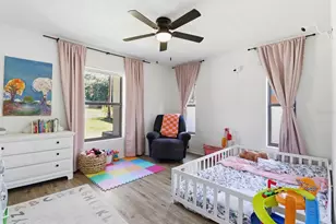 807 N Hollywood Cir, Crystal River, FL 34429 - Photo 18