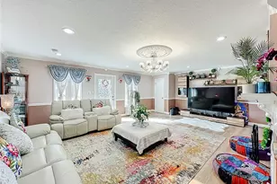 1395 Emerald Dr, Kissimmee, FL 34744 - Photo 14