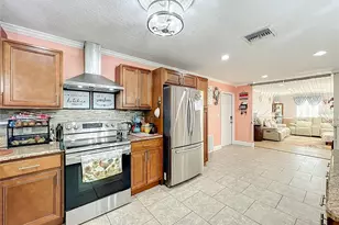 1395 Emerald Dr, Kissimmee, FL 34744 - Photo 18