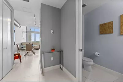 150 E Robinson Street #1007, Orlando, FL 32801 - Photo 6