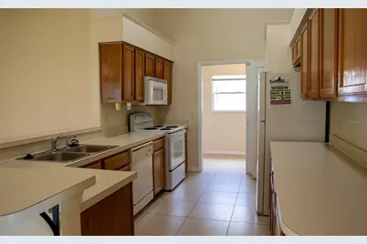 1625 Newchapel Drive, Orlando, FL 32837 - Photo 10