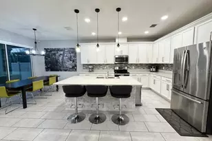 1738 Farmstead Ln, Oviedo, FL 32765 - Photo 10