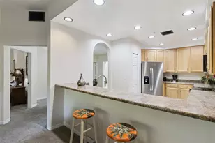 9055 Treasure Trove Ln, Kissimmee, FL 34747 - Photo 10