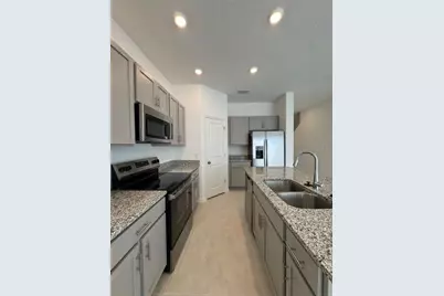 7805 Waterscape Drive, Groveland, FL 34736 - Photo 6