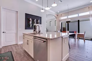 8394 Via Vittoria Way, Orlando, FL 32819 - Photo 6