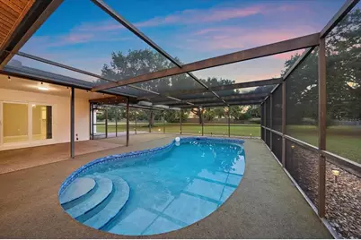 3652 Oak Grove Drive, Sarasota, FL 34243 - Photo 12