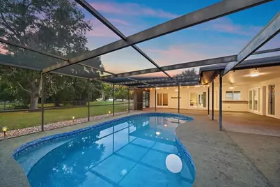 3652 Oak Grove Drive, Sarasota, FL 34243 - Photo 14