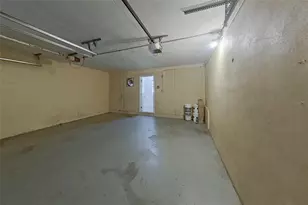 2441 Healy Dr, Orlando, FL 32818 - Photo 22