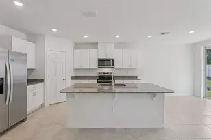 2350 White Tail St, Davenport, FL 33837 - Photo 10