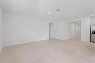 2350 White Tail St, Davenport, FL 33837 - Photo 6