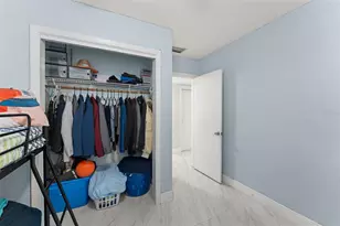 721 Kankakee Ln, Orlando, FL 32807 - Photo 16