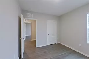 32037 Katelin Cir, Leesburg, FL 34748 - Photo 16