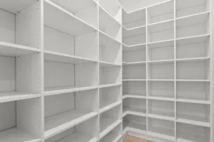 910 Golfview St, Orlando, FL 32804 - Photo 32