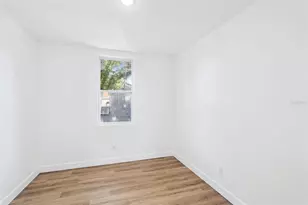 248 E Magnolia St, Groveland, FL 34736 - Photo 14