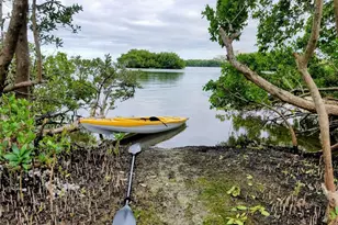 2747 Via Capri, Clearwater, FL 33764 - Photo 16