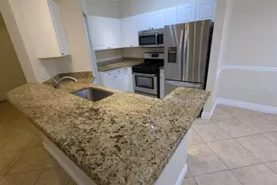 2747 Via Capri, Clearwater, FL 33764 - Photo 4