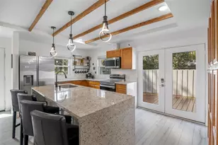 529 E Harding St, Orlando, FL 32806 - Photo 4