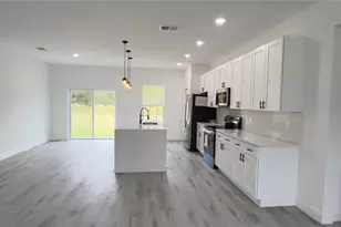 16734 SW 18th Avenue Rd, Ocala, FL 34473 - Photo 4