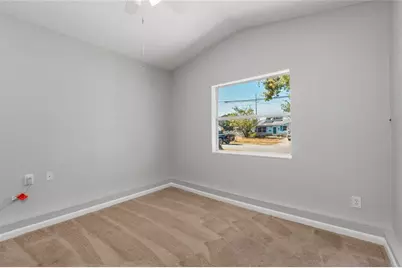 6494 3rd Avenue S, Saint Petersburg, FL 33707 - Photo 18