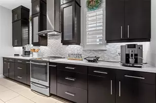 13612 Lessing Ave, Orlando, FL 32827 - Photo 4