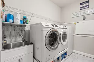 30021 Donnington Loop, Mount Dora, FL 32757 - Photo 26