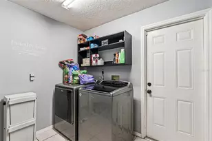 2334 Ashington Park Dr, Apopka, FL 32703 - Photo 16