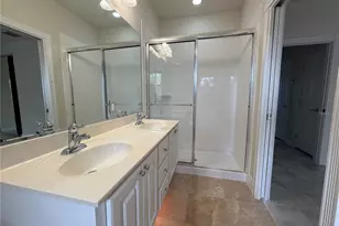 8427 Leatherleaf Ln, Orlando, FL 32827 - Photo 12