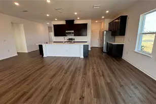 857 Hawthorne Berry Rd, Lakeland, FL 33810 - Photo 4