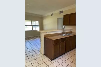 127 Country Club Drive, Sanford, FL 32771 - Photo 6