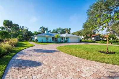 1945 Anglers Cove, Vero Beach, FL 32963 - Photo 2