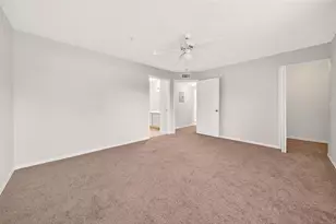 13917 Fairway Island Dr, Orlando, FL 32837 - Photo 36