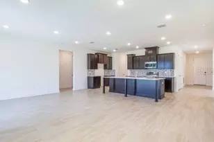 851 Hawthorne Berry Rd, Lakeland, FL 33810 - Photo 8