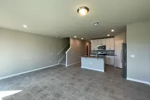 762 Legacy Dr, Davenport, FL 33896 - Photo 2