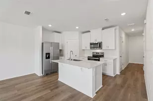 16346 Bird of Paradise Ave, Clermont, FL 34714 - Photo 8